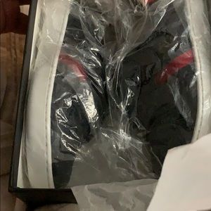 Toddler Gucci Shoes Size 26. size 10 in US